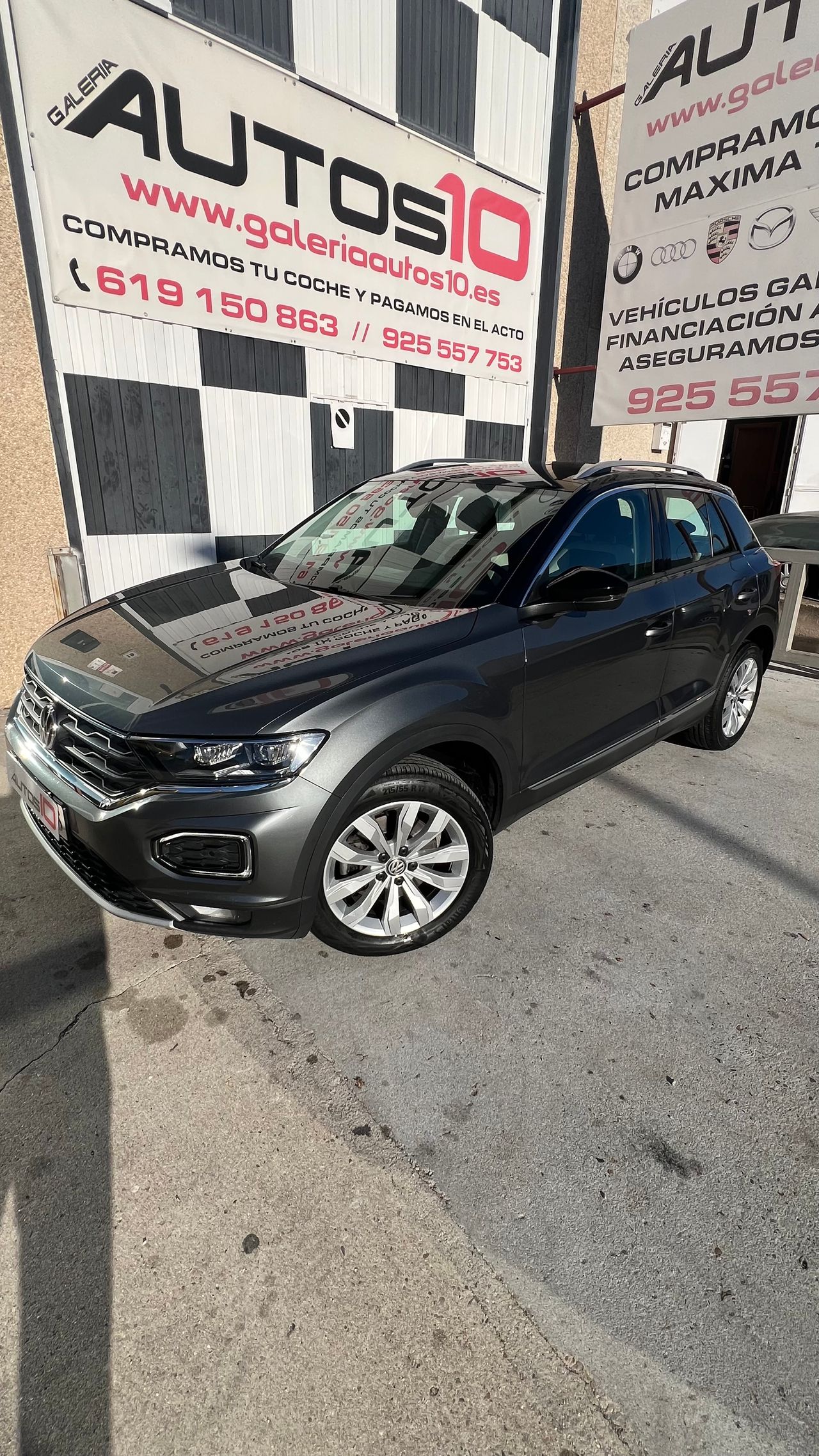 Foto Volkswagen T-Roc 1