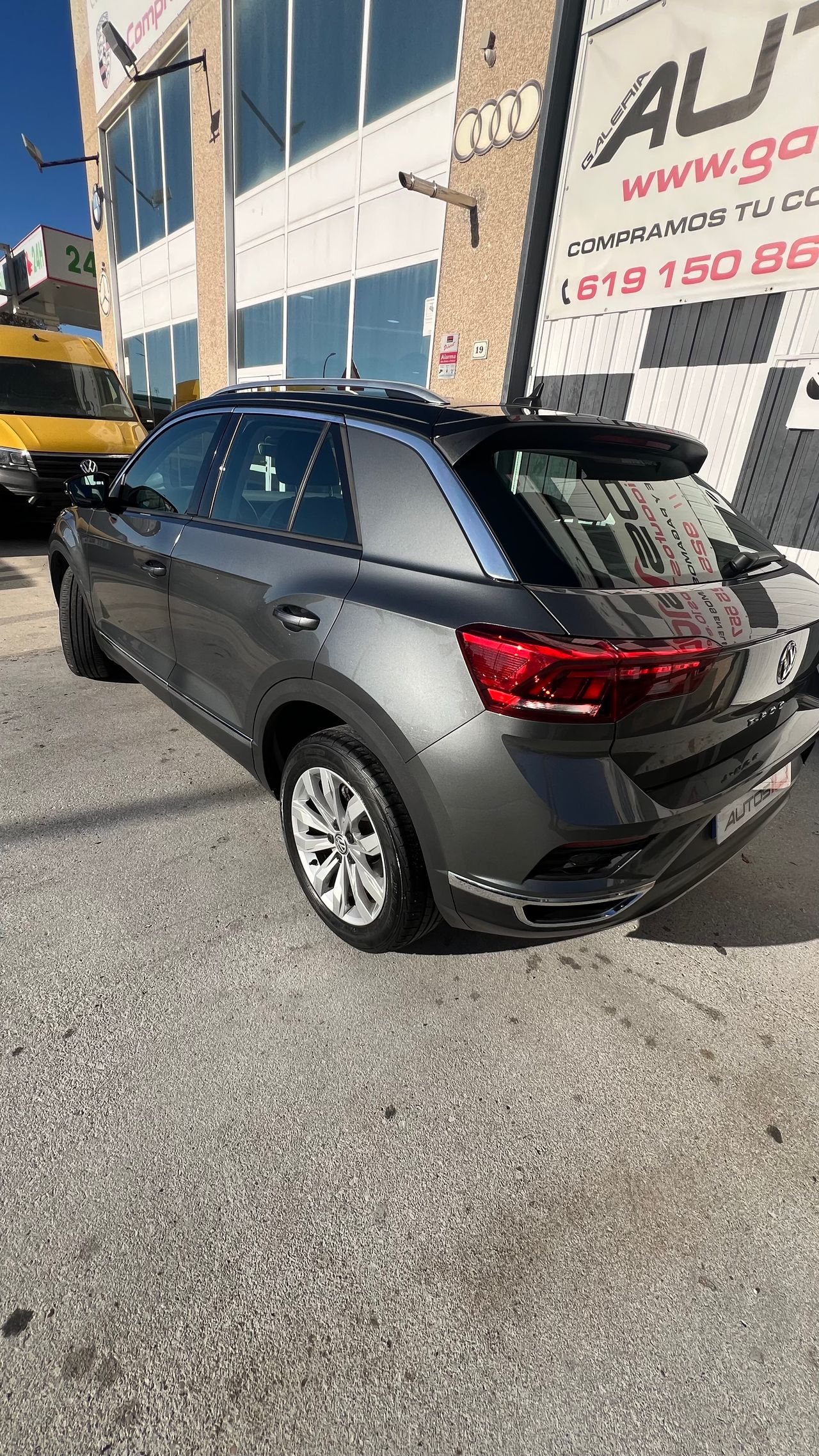 Foto Volkswagen T-Roc 5