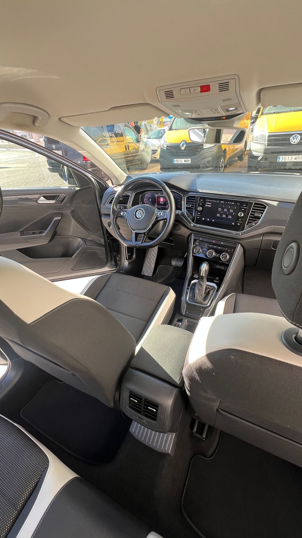 Foto Volkswagen T-Roc 9