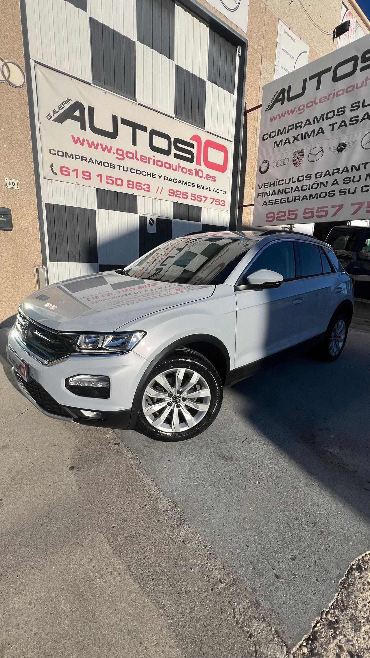Foto Volkswagen T-Roc 1