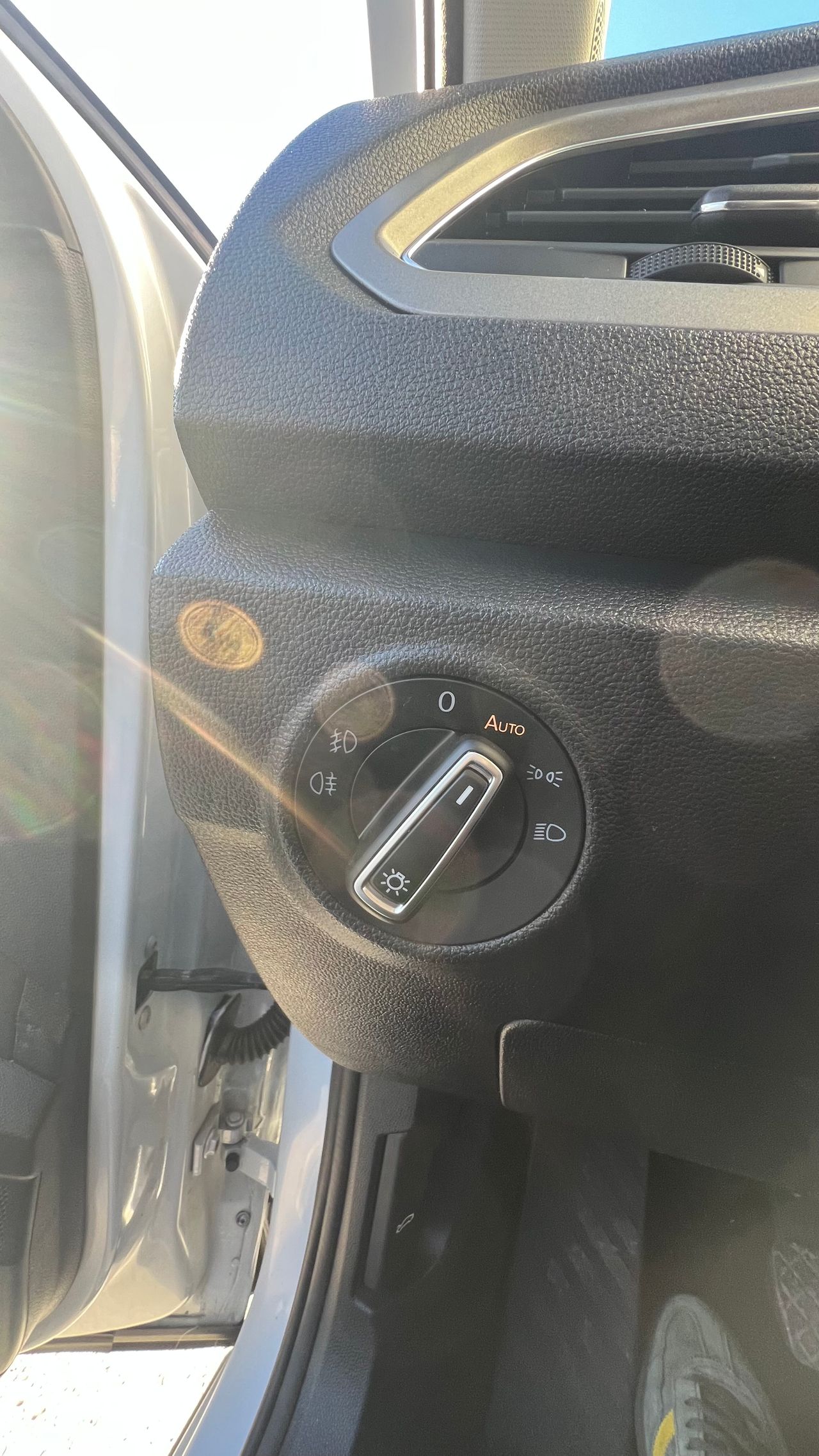 Foto Volkswagen T-Roc 15