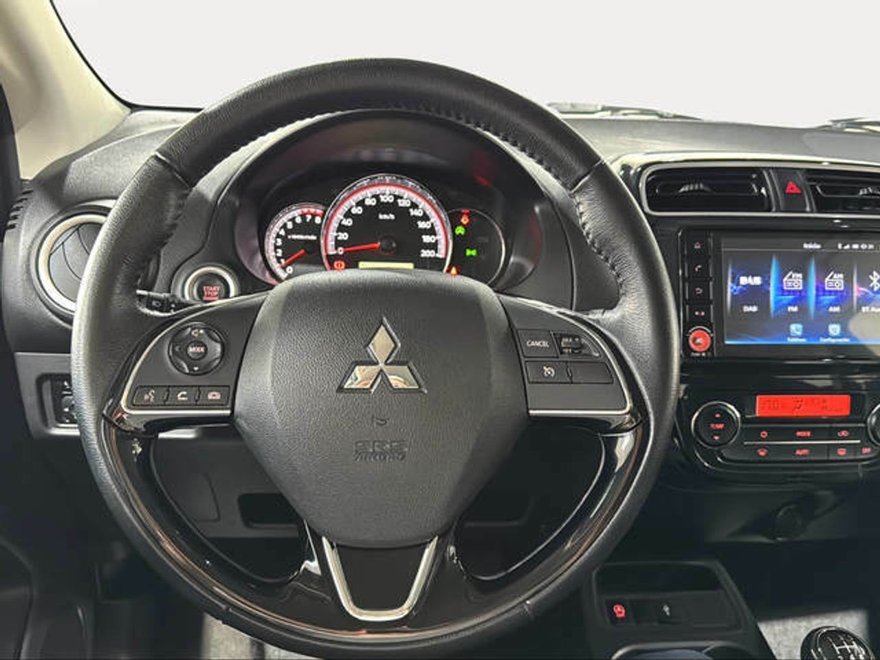 Foto Mitsubishi Space Star 17