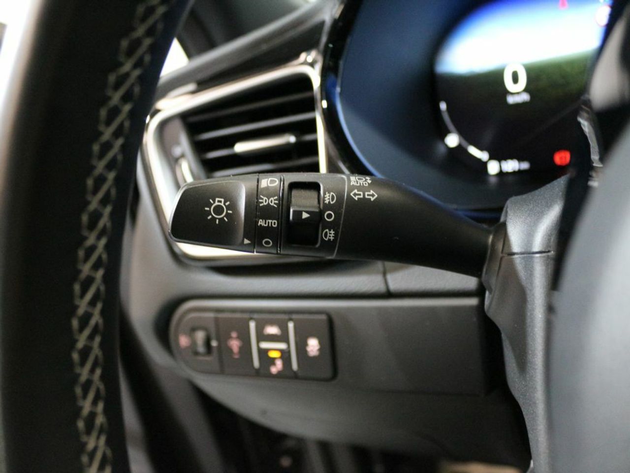 Foto Kia XCeed 21