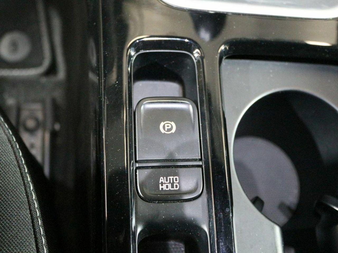 Foto Kia XCeed 32