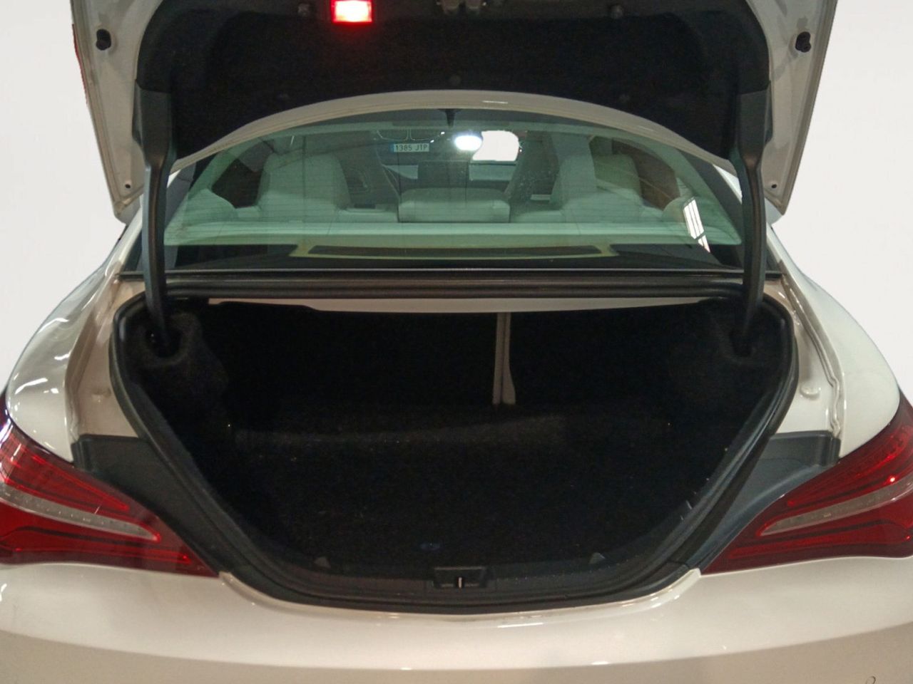 Foto Mercedes-Benz Clase CLA 11