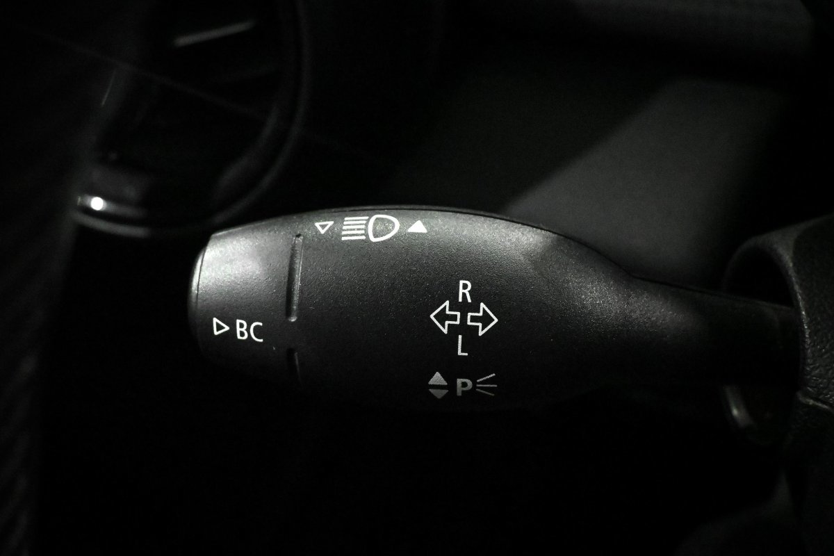 Foto Mini 3 Puertas 28