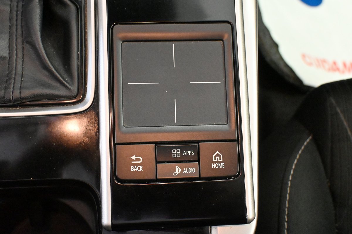 Foto Mitsubishi Eclipse Cross 25