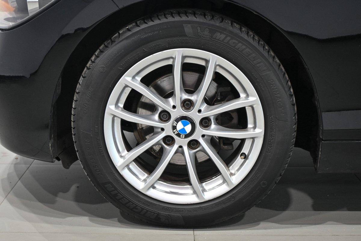 Foto BMW Serie 1 30
