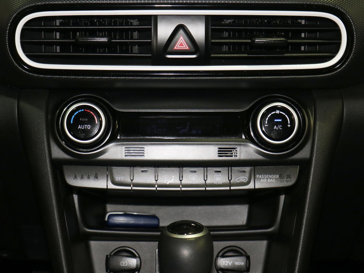 Foto Hyundai Kona 12
