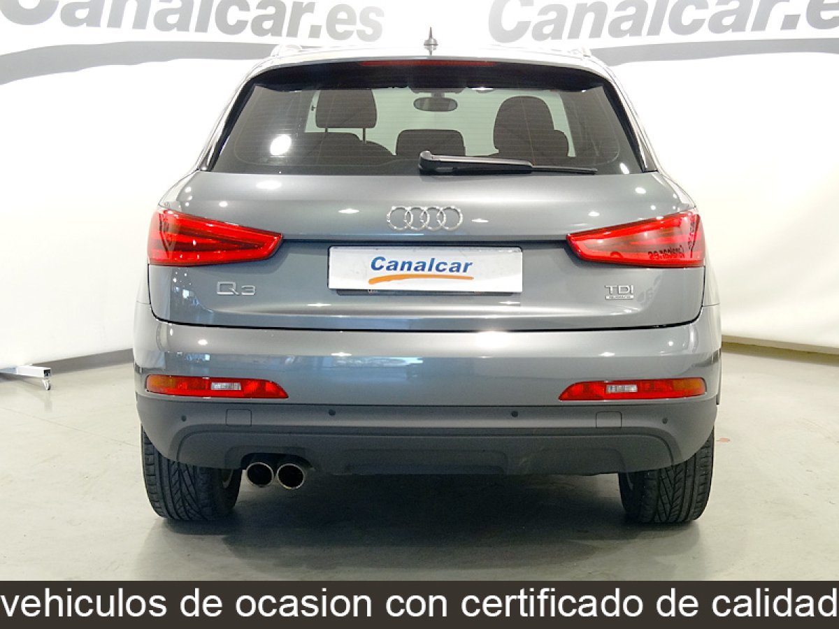 Foto Audi Q3 8