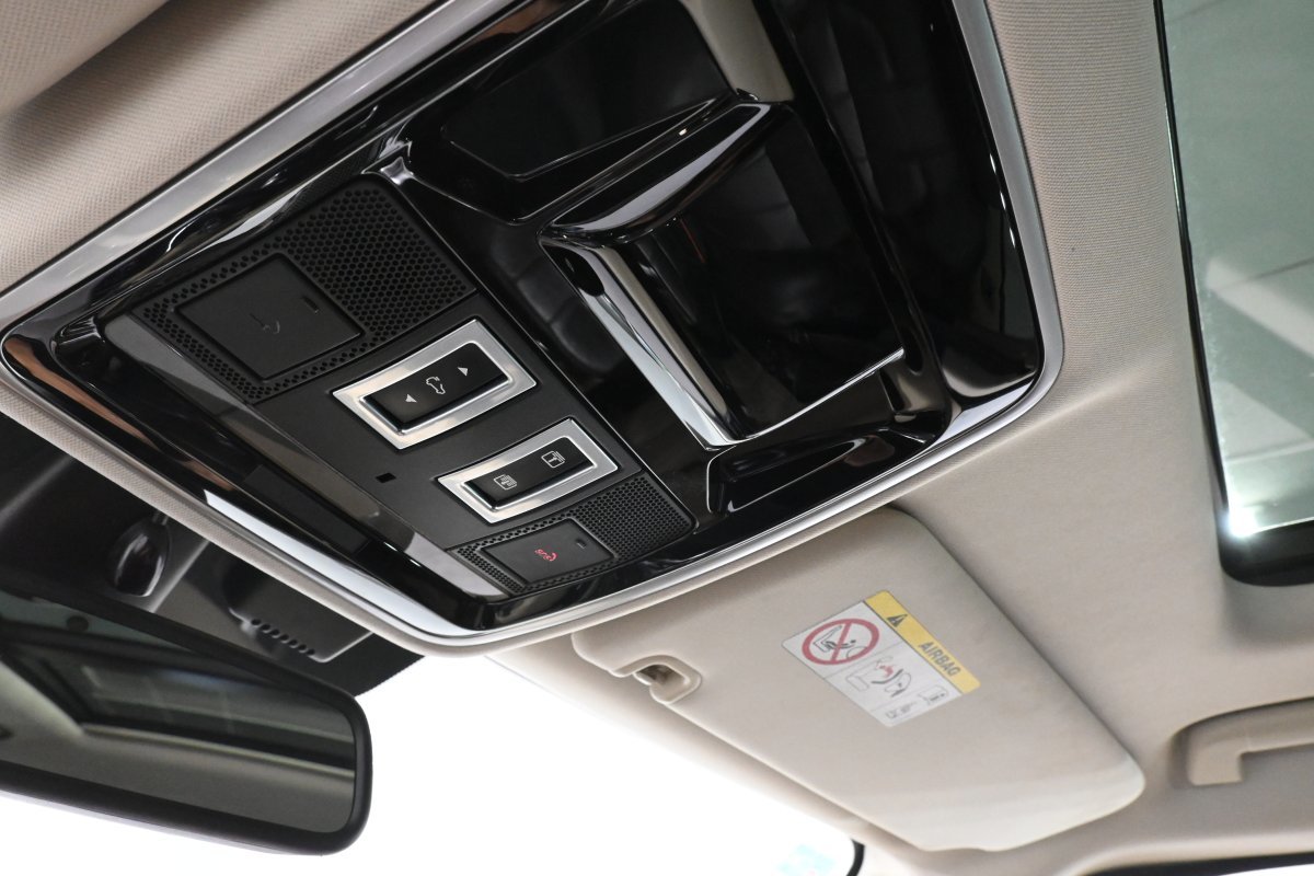 Foto Land-Rover Range Rover Sport 30