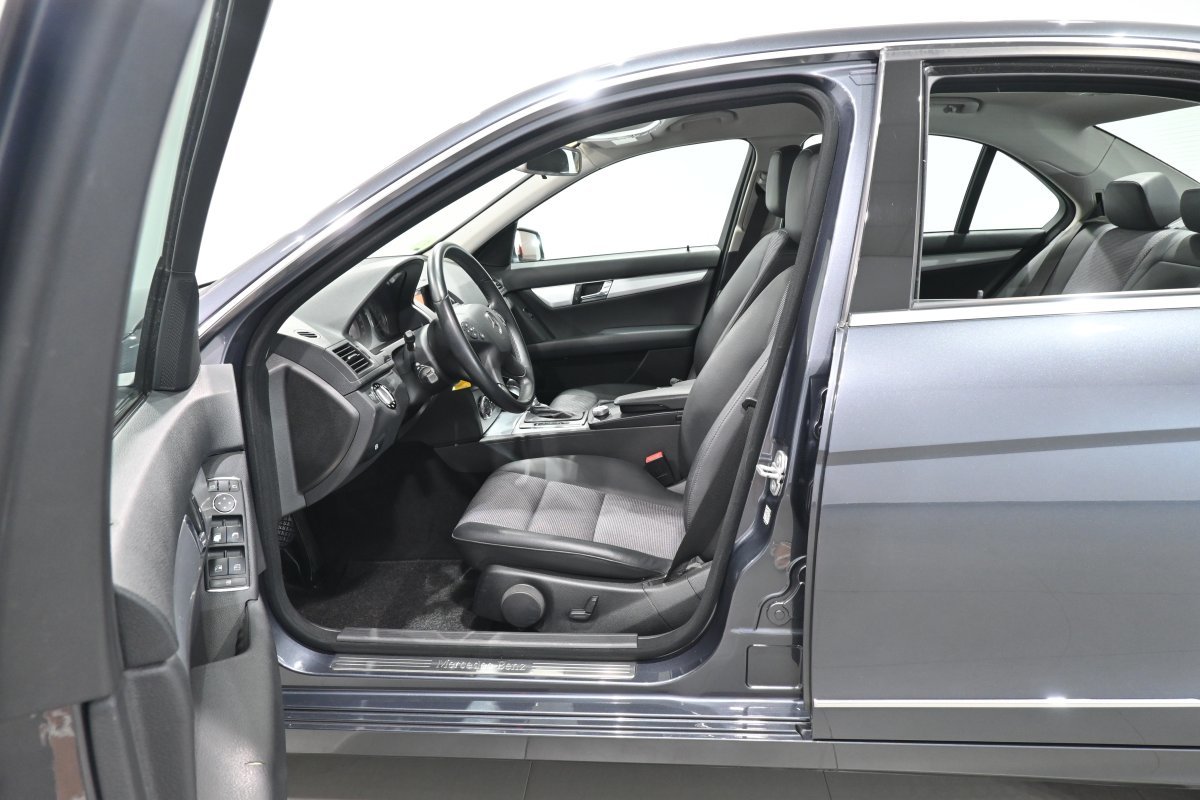 Foto Mercedes-Benz Clase C 10