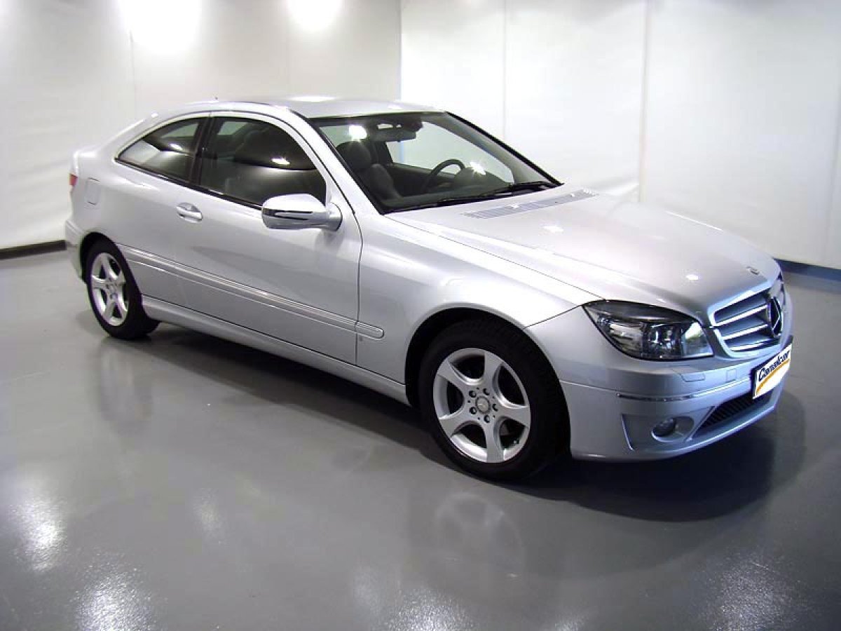 Foto Mercedes-Benz Clase CLC 6