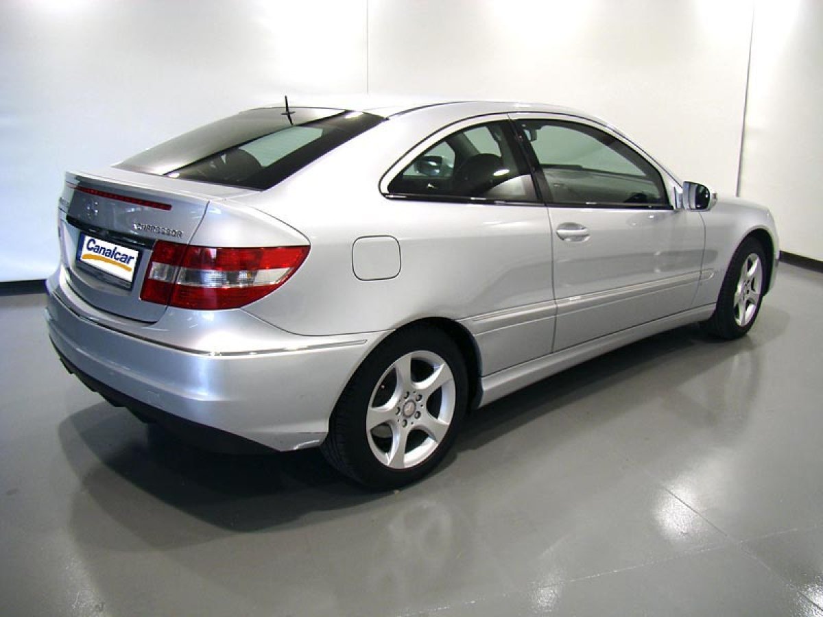Foto Mercedes-Benz Clase CLC 19