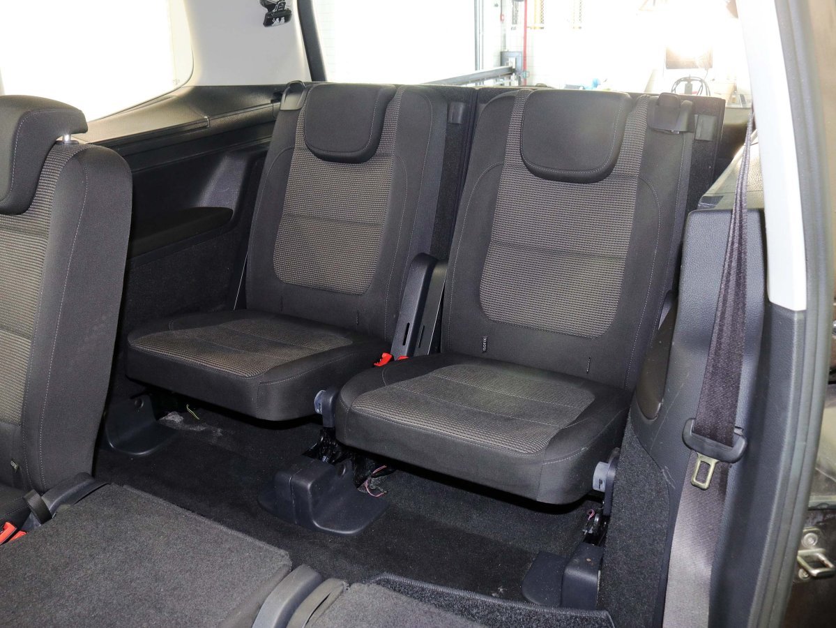 Foto Volkswagen Sharan 16