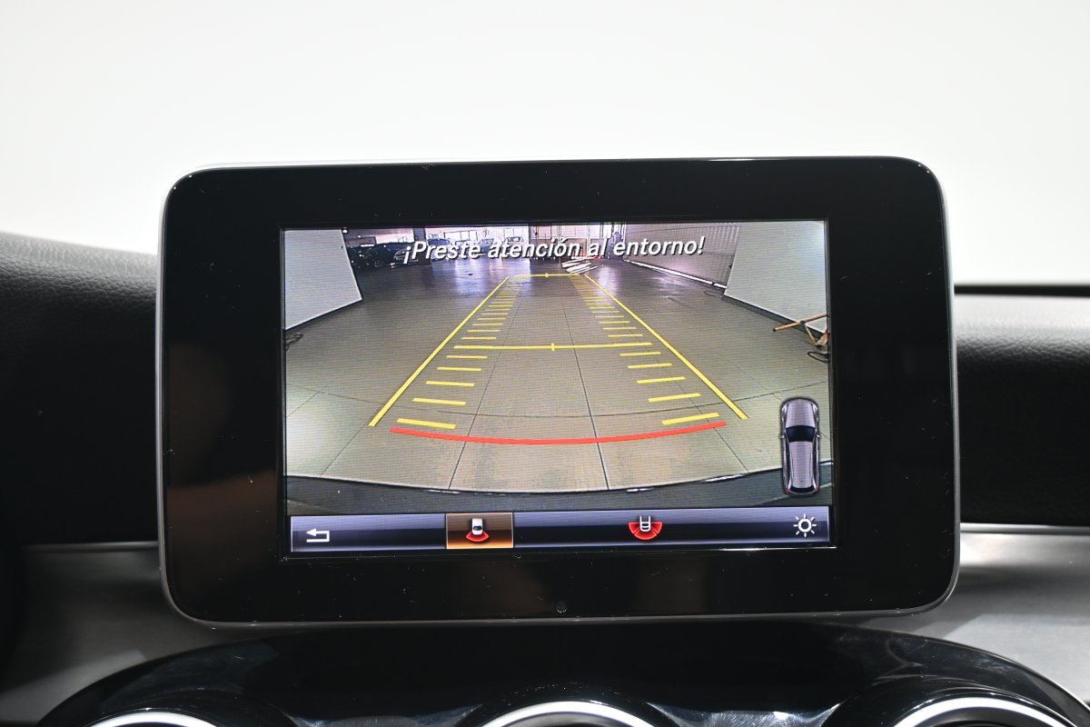 Foto Mercedes-Benz Clase C 17