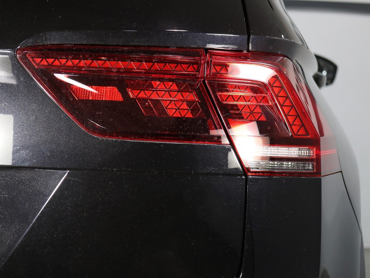 Foto Volkswagen Tiguan 10