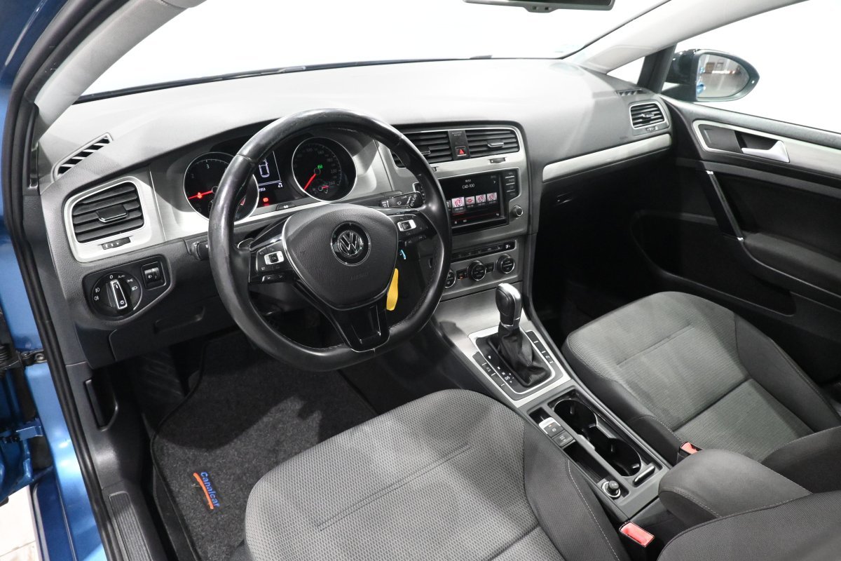 Foto Volkswagen Golf 9