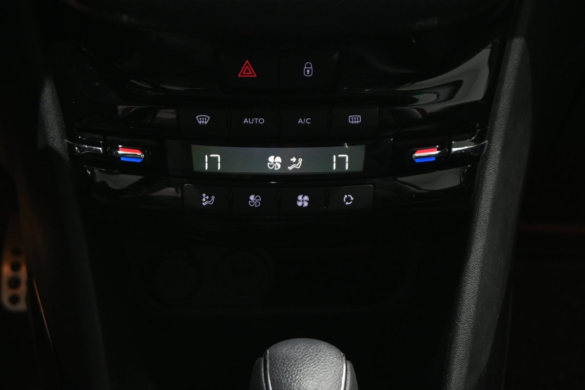 Foto Peugeot 2008 18