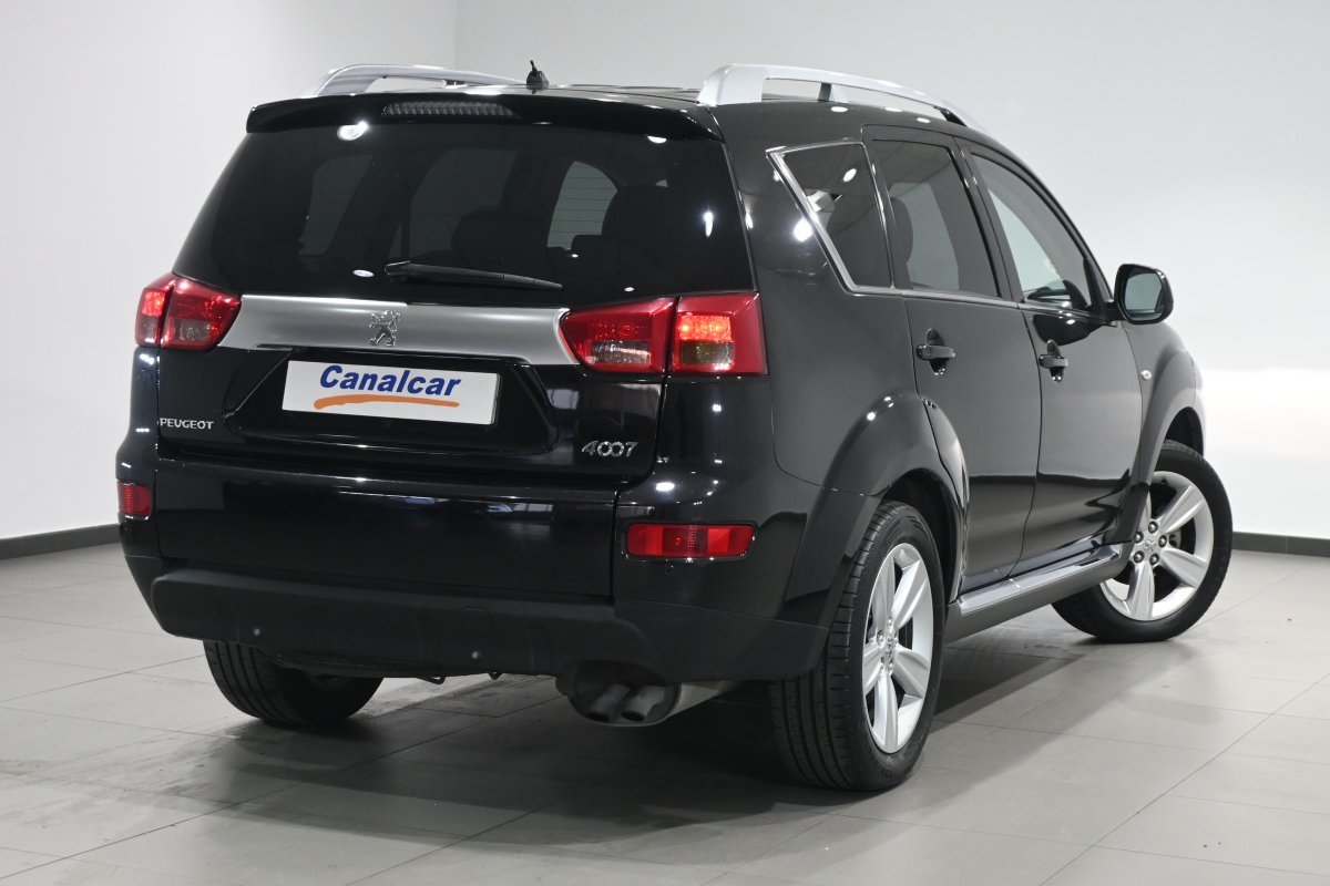 Foto Peugeot 4007 4