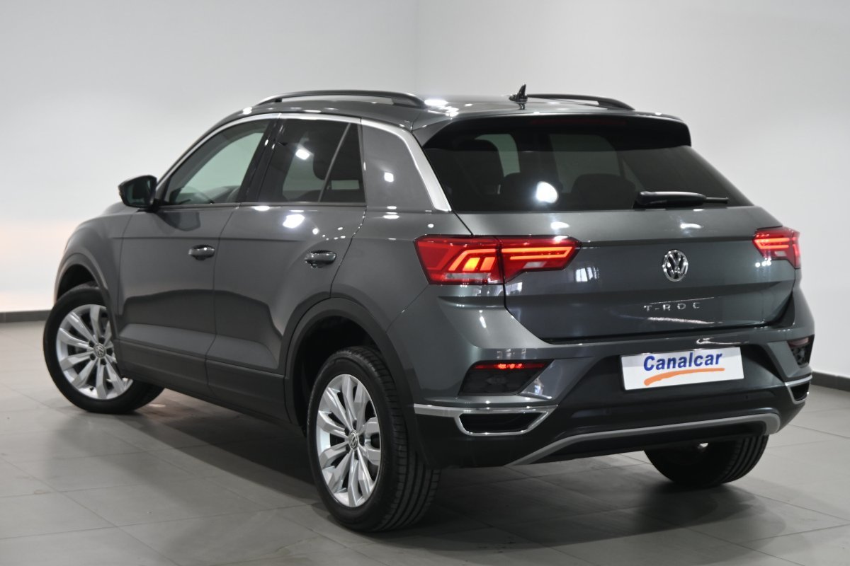 Foto Volkswagen T-Roc 6