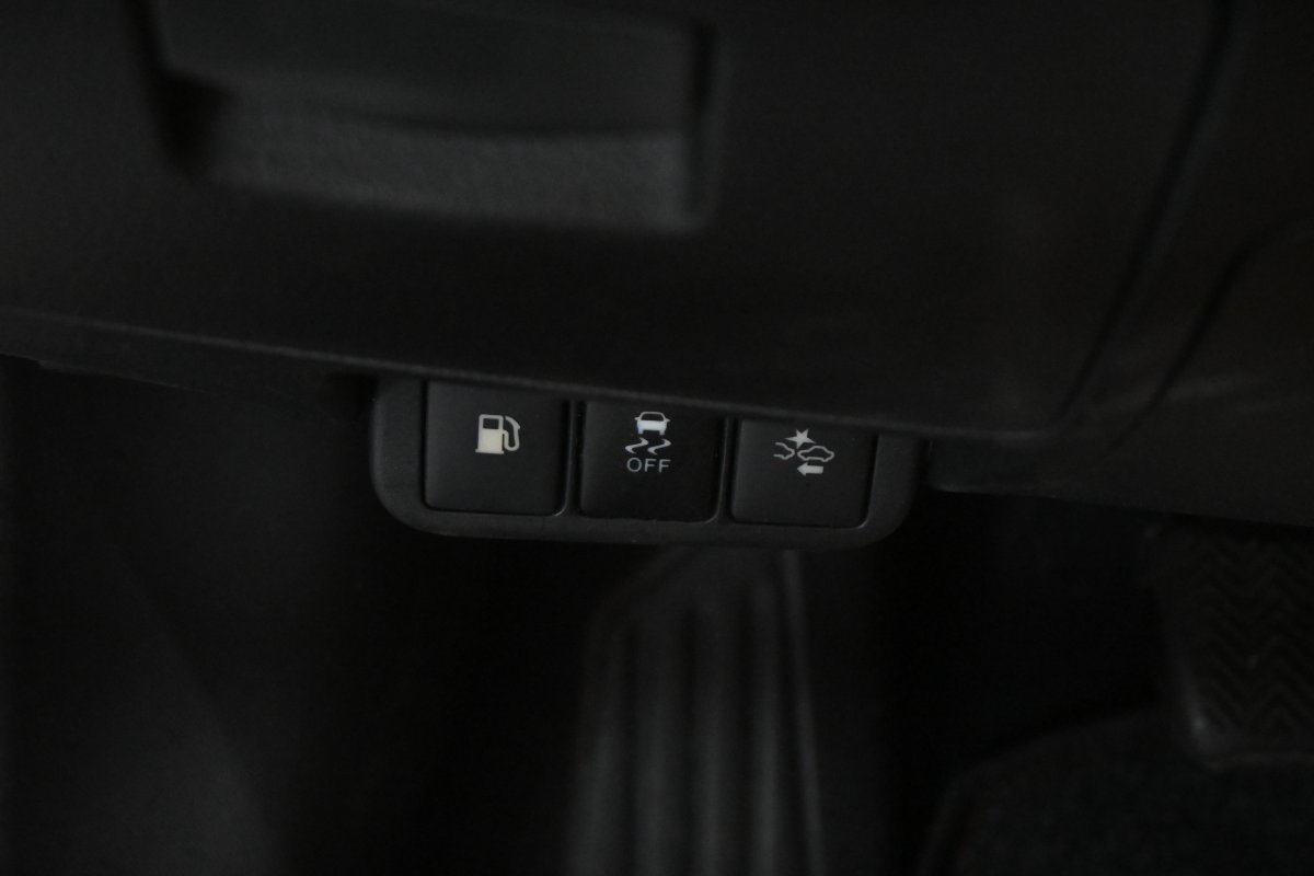 Foto Toyota Avensis 26