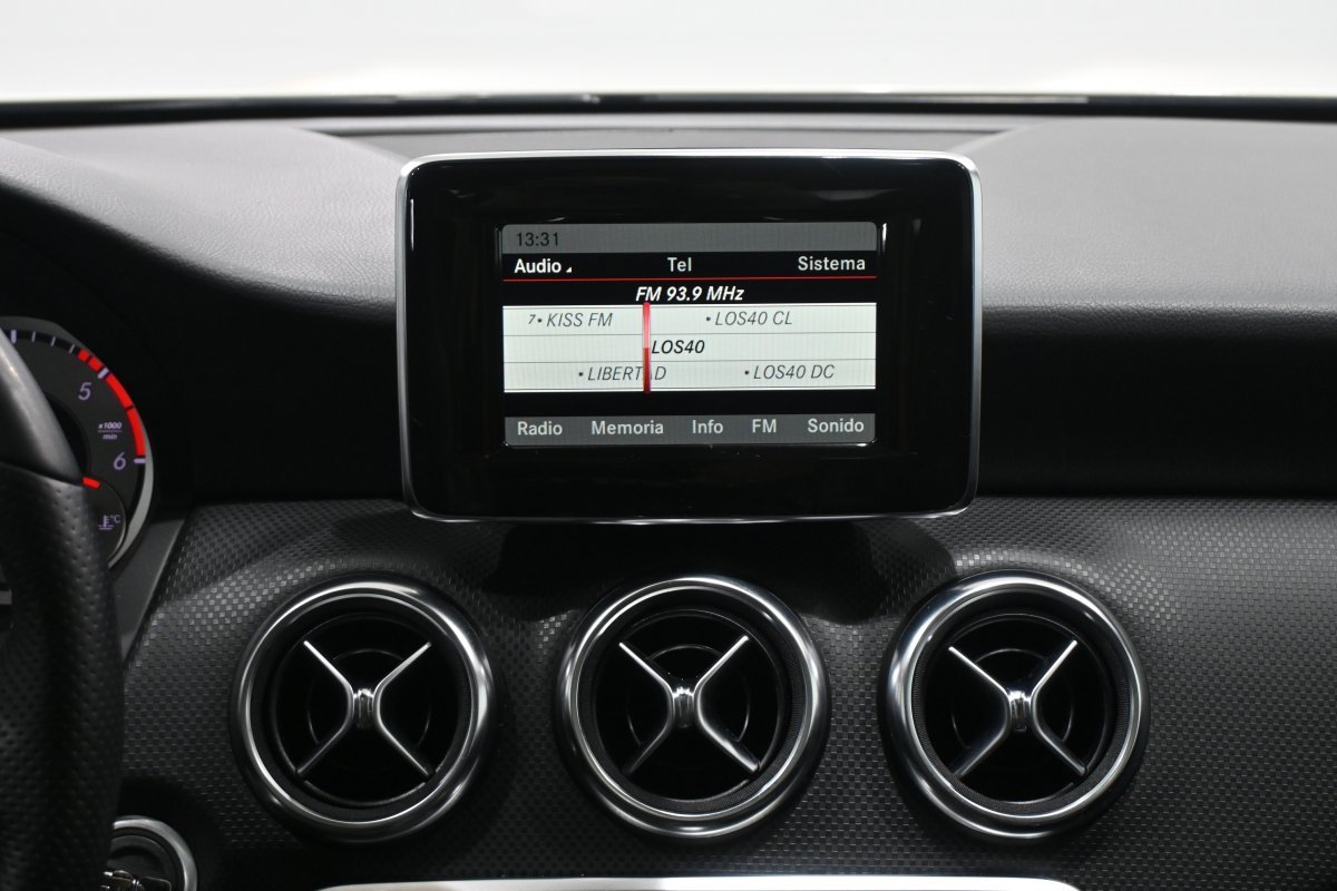 Foto Mercedes-Benz Clase A 14