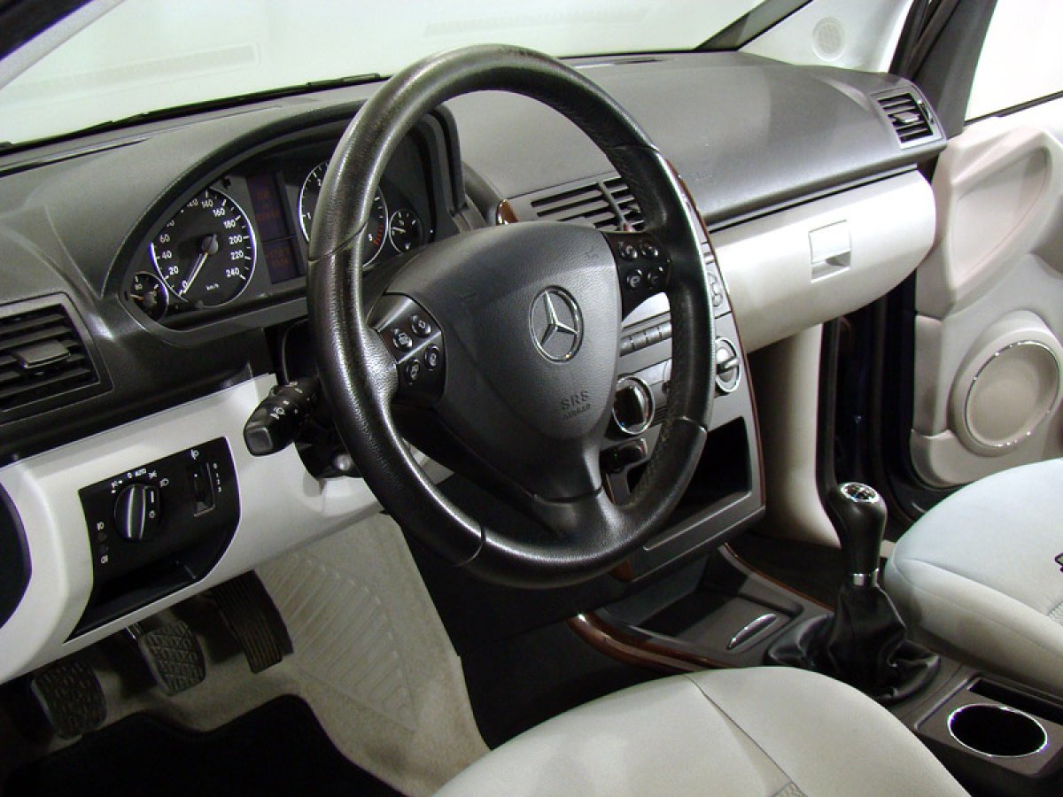 Foto Mercedes-Benz Clase A 27