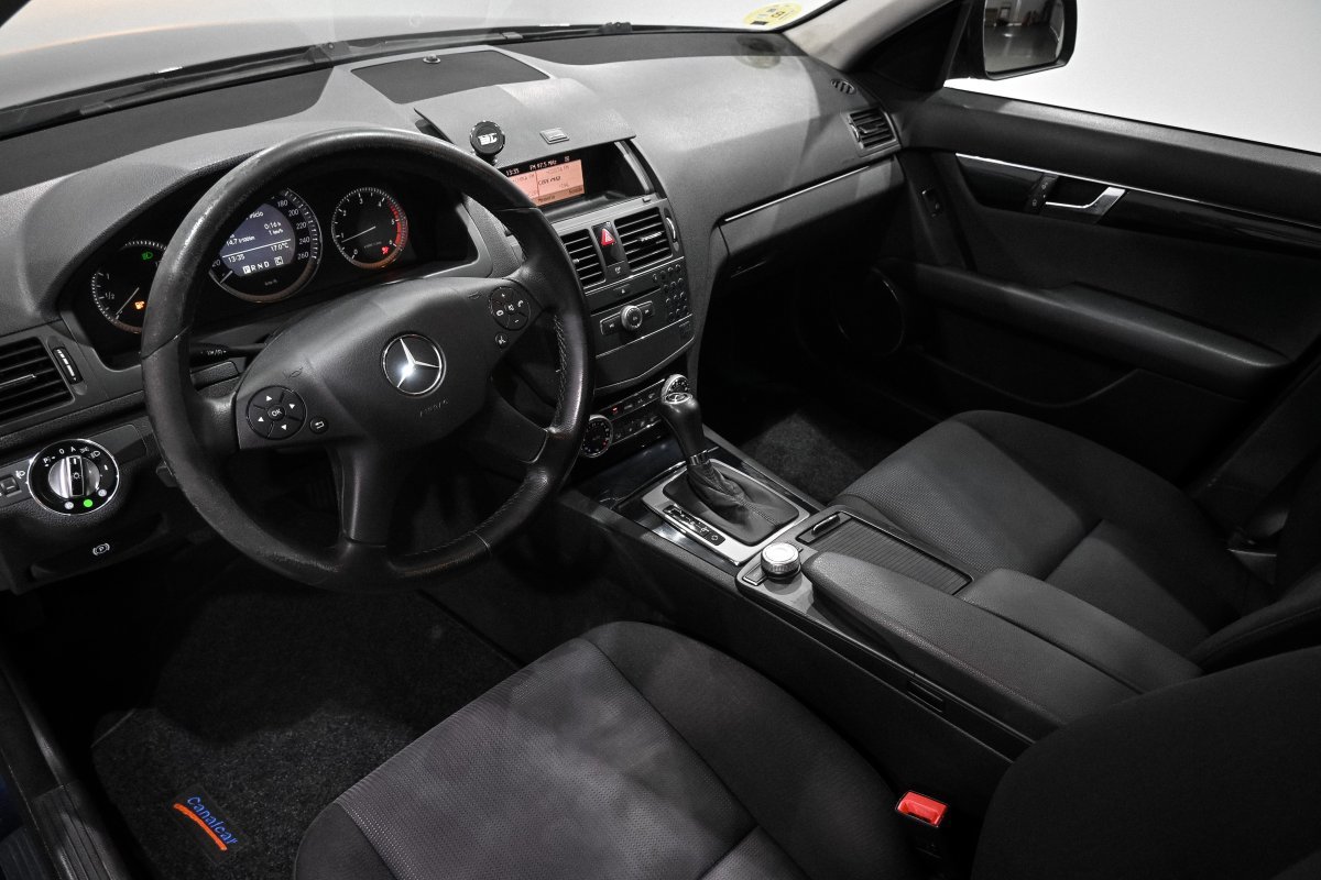 Foto Mercedes-Benz Clase C 8