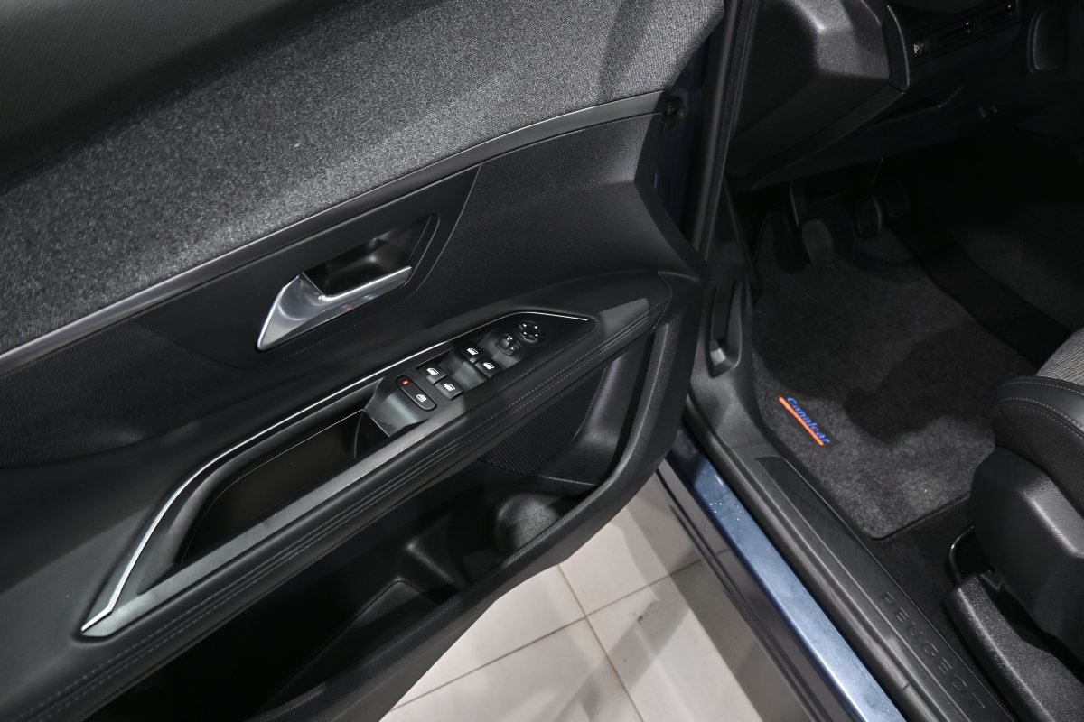 Foto Peugeot 5008 25