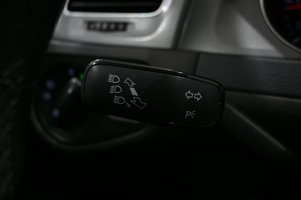 Foto Volkswagen Golf 21