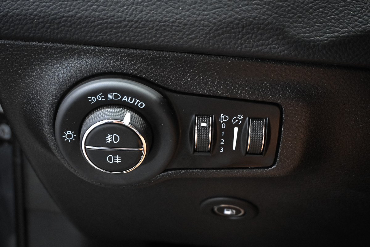 Foto Jeep Compass 30