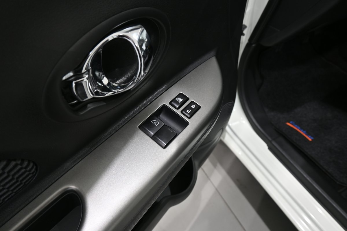 Foto Nissan Micra 25